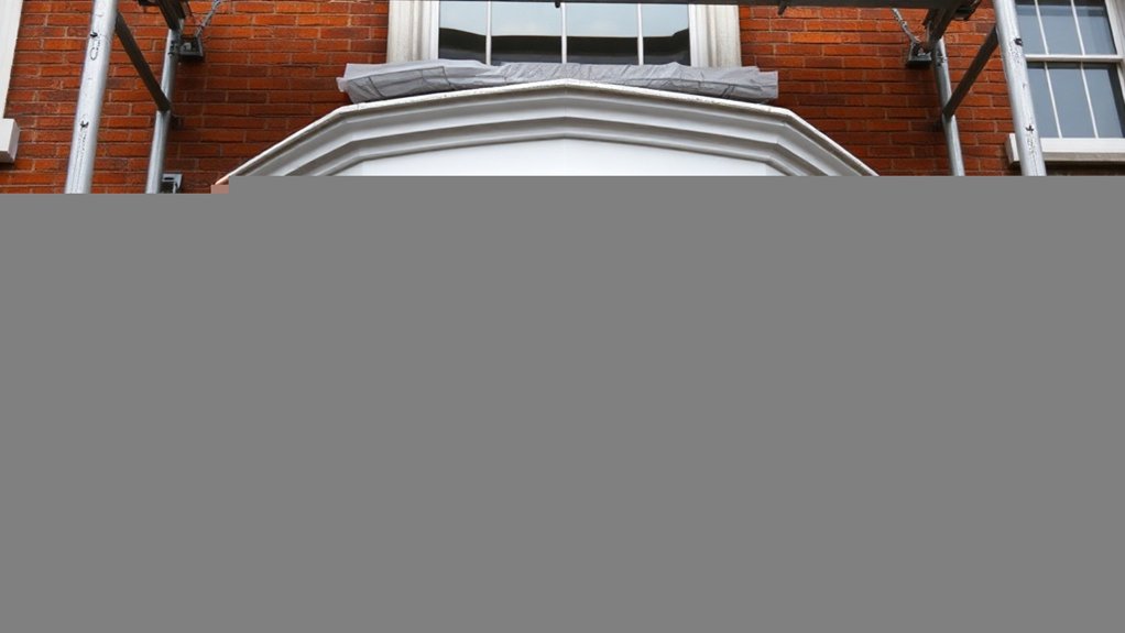 Bay Windows Brockley